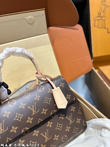 תיק לואי ויטון